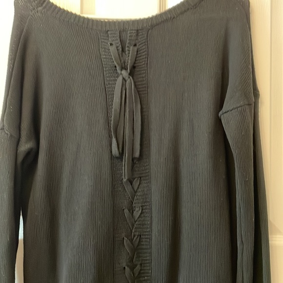 Lulus Cozy Time lace-up sweater - Picture 6 of 9